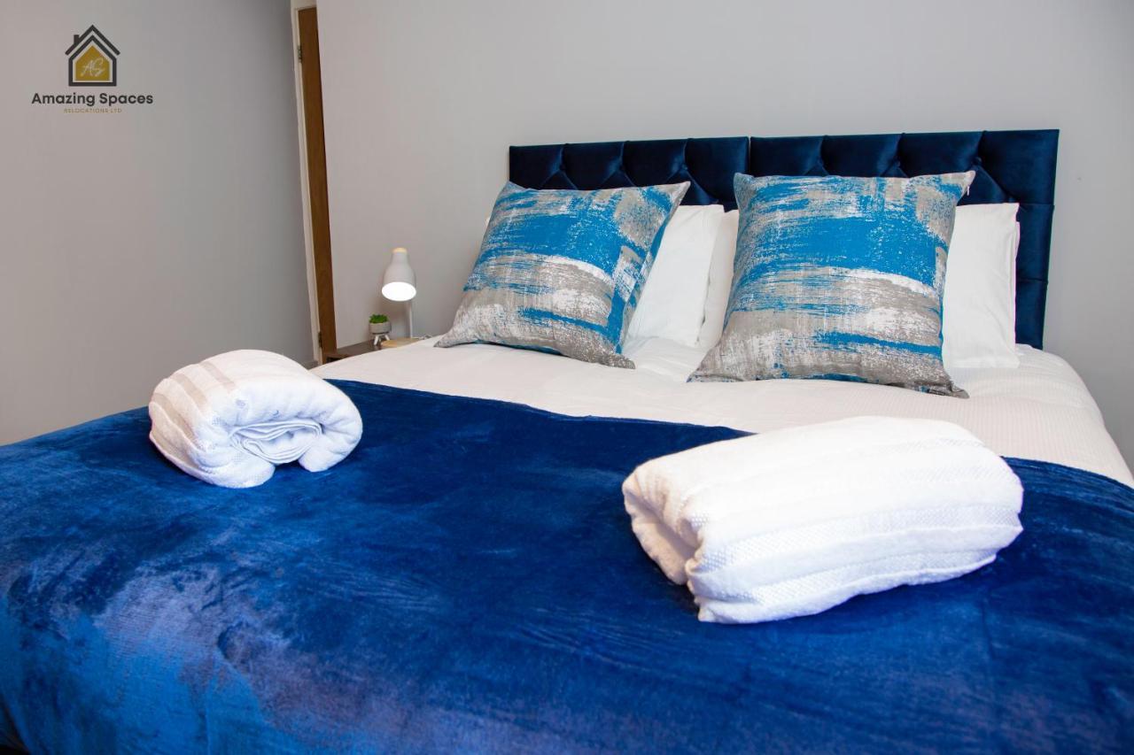 City Centre 2 Bed Flat Sleeps 3 For Work And Leisure With Free Wifi By Amazing Spaces Relocations Ltd วอร์ริงตัน ภายนอก รูปภาพ